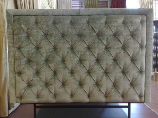 Diamond Pintuck with Border